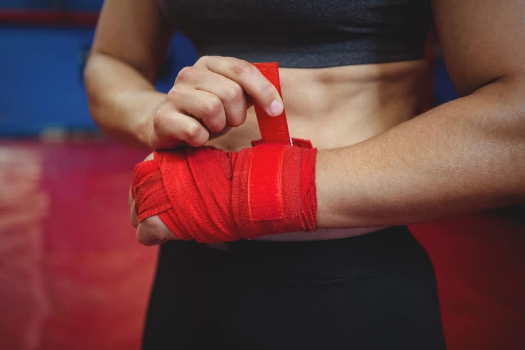 How to properly wrap hands for bag work